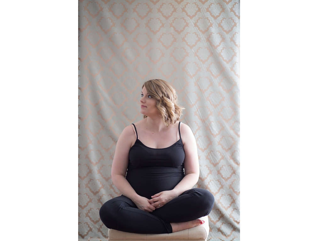 Sometimes you're just doing a lighting test and your backdrop fabric is still wrinkled but your beautiful mama-to-be subject looks so serene and contemplative you can't bear to toss the image. This is one of those times.